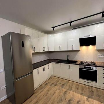 Оренда 2 кімнатної квартири по вулиці Целевича 10