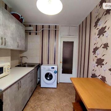 Довгострокова оренда 3к Квартира Калинова вулиця