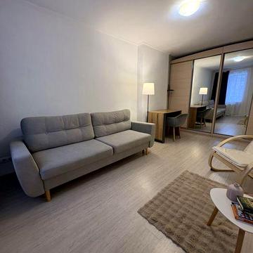 Оренда 1-к квартри, вул. Новоукраїнська 2/6 біля Посольства США