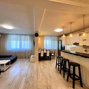 Продаж 3к квартири Осокорки Позняки Єлизавети Чавдар