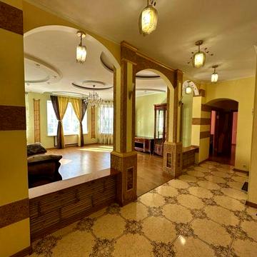 Сдам до Лета (или на Длительный срок) 3х ком.квартиру на пер.Хантадзе