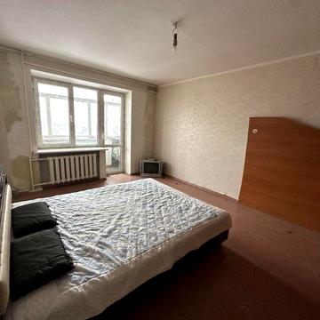 1- кімнатна квартира на Дружбі