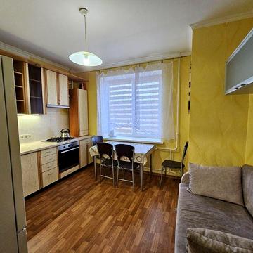 Сдам 1 ком квартиру на ул.Заболотного-ГАЗ-дом с паркнгом