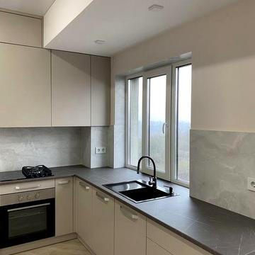 Перша здача! Здається в оренду 1-кімнатна квартира поруч з центром