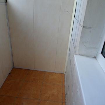 Миколи Бажана просп., 5