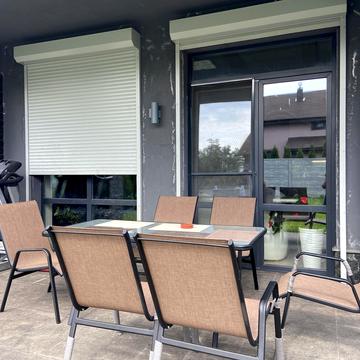 Стеценка вул., 27