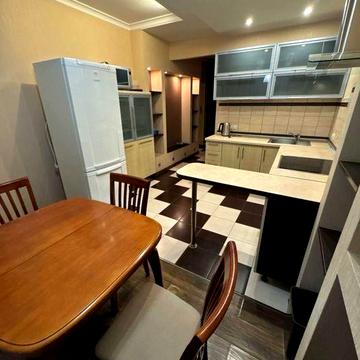 Вул.  Машинобудівна 21  Шулявка