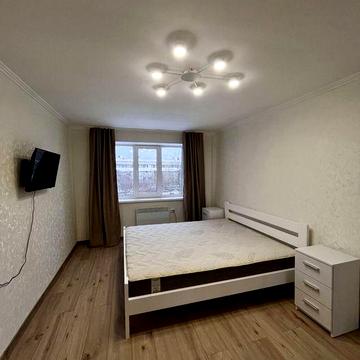 Продається 1-но кімнатна квартира, вул. Севастопольська