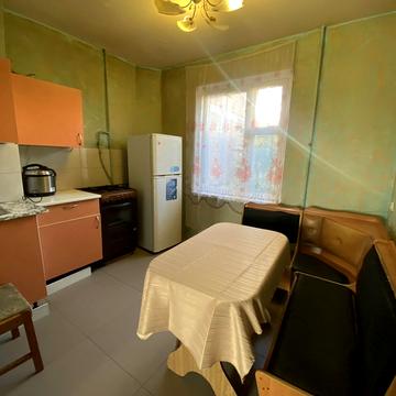 Сімї Глодан вул., 41