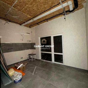 Таунхаус з частковим ремонтом/центр