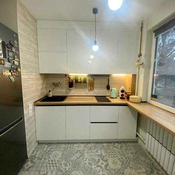 Продам сучасну 3 к.кв м.Салтівська 7 хв. ходу