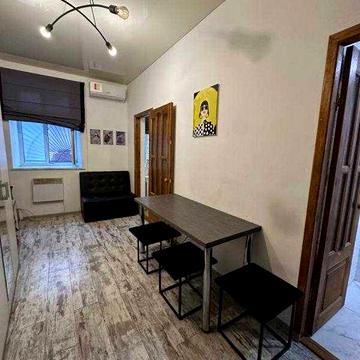 Продам 1-кімнатну квартиру в центрі Одеси! вул. Кузнечна/Тираспольска