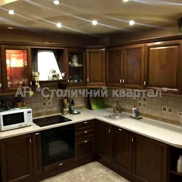 2к квартира по ул.Милославская,-45 Троещина