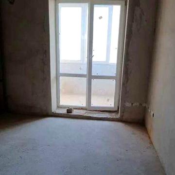 Продам квартиру в центрі міста. документи більше 3х років