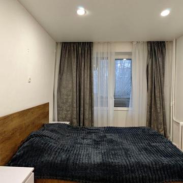 Здається в оренду простора 2к квартира на ж/м Тополя-2, буд. 10