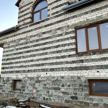 Власний будинок з комунікаціями