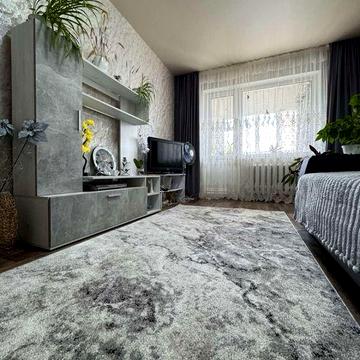 Продам 1 кімнатну квартиру в центрі міста