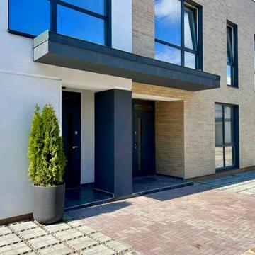 Продам таунхаус, готовий з наповненням 114 кв.м, підвал 50 кв.м