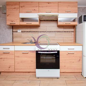 Білогірська вул., 18-Б