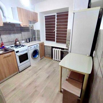 Оренда 2-кім. квартири. вул. Патона-Арсен