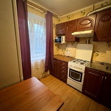 Продам 1-комн квартиру в районе Хмельницкого Богдана ул.