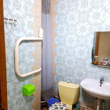 Здам, 1 кімнатна гостинка, Образцова