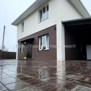 Продам будинок у центрі с.Юрівка. Без комісії для покупця.