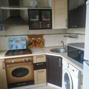 Продам 1 комн кв 2/5  Новые Дома б-р Юрьева