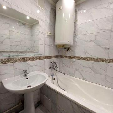 Оренда 1кім.вул.Івасюка з косм.рем.