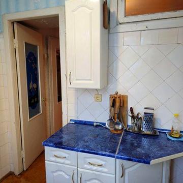 Продаю 2к.квартиру, метро 23 Серпня  , Деревянко 22-б