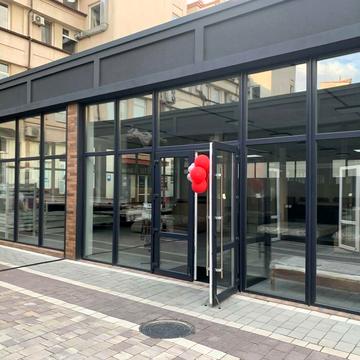 Кардинала Любомира Гузара вул., 49