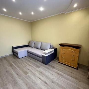 Оренда двокімнатної в новобудові в центрі