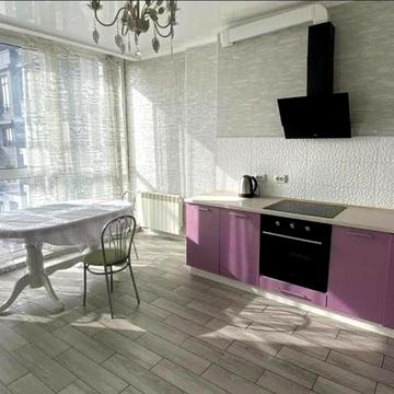 Марсельська вул., 1