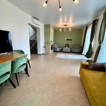 Продаж 2-поверхового будинку в Солонці