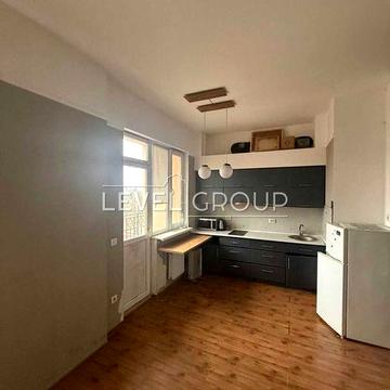 Продаж однокімнатної студії в ЖК «Посольський» – зелена зона ЖК Посольський