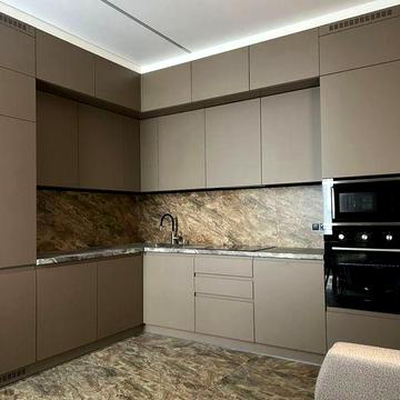 Сдам 3 комн ЖК Маршалл -1