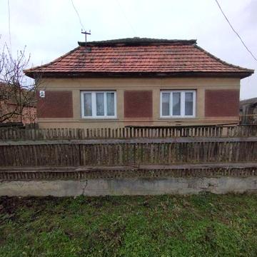 Будинок в Закарпатська обл. Берегівський р-н. с. Боржава
