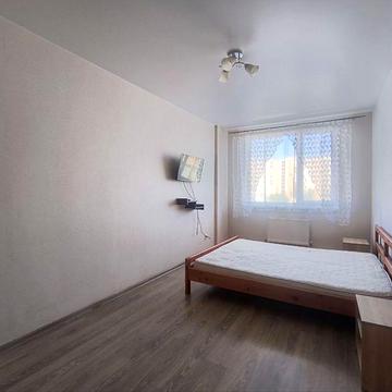 Здам довгостроково 7 небо