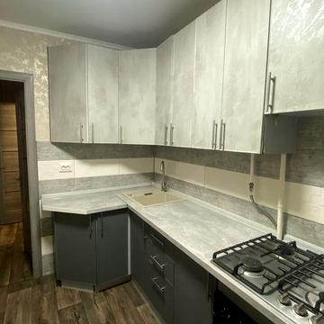 2-х комнатная квартира, 5-й Заречный, начало Бродвея