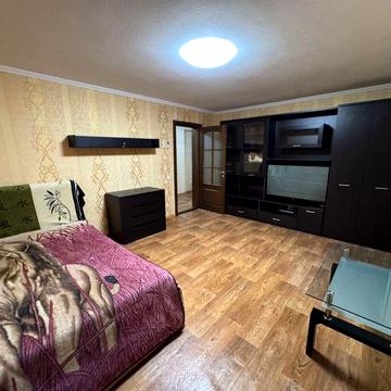 Продажа 1к квартири Лісовий пр. 12  рядом з м. Чернігівська