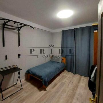 Продаж! Простора трикімнатна квартира на пр-ті Лісовому м.Чернігівська