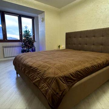 Квартира  60.2 м²   євро ремонт , з меблями та технікою+ гараж