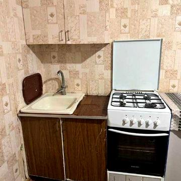 Оренда 1 к Ушакова 16 А . Метро Академмістечко