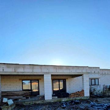 Продаж сучасного будинку у Боратині на вул. Набережна