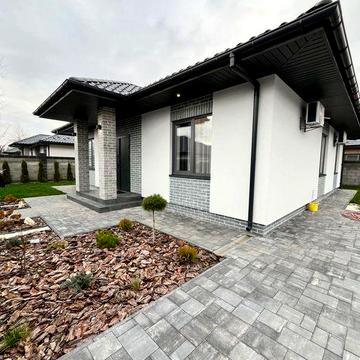 Будинок біля лісу з ремонтом під іпотеку