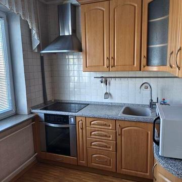 Оренда 3-кімнатної квартири, Оболонський проспект 33А. Метро