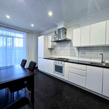 Здається 2-Х кімнатна "НОВОБУДОВА" в ПАРКОВІЙ зоні на вул.КОПЕРНИКА