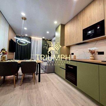 ЖК Варшавський 3 | Світло 24/7 | Гардеробна | Ексклюзив | Виноградар