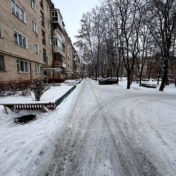 Продам 2 ком рынок Нива Сиверский Сертификат