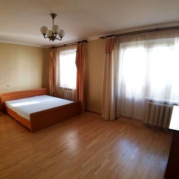 Леопольда Ященка пров. (Василя Жуковського), 10